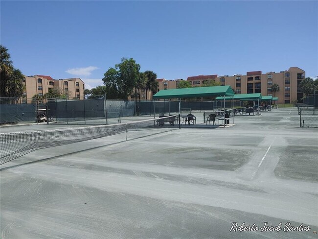 Building Photo - 524 Osprey Dr