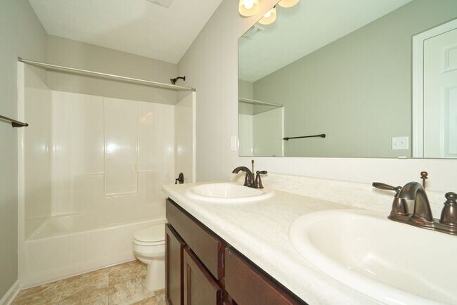 Building Photo - 4 Bedroom in Greenwood's Riley Meadows