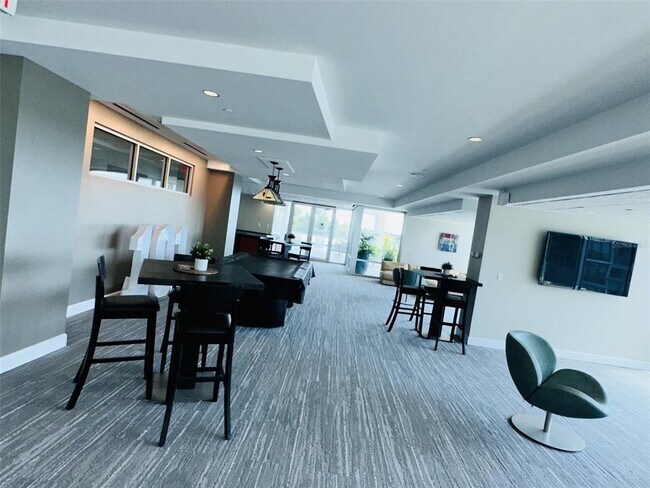 Building Photo - 101 S Eola Dr