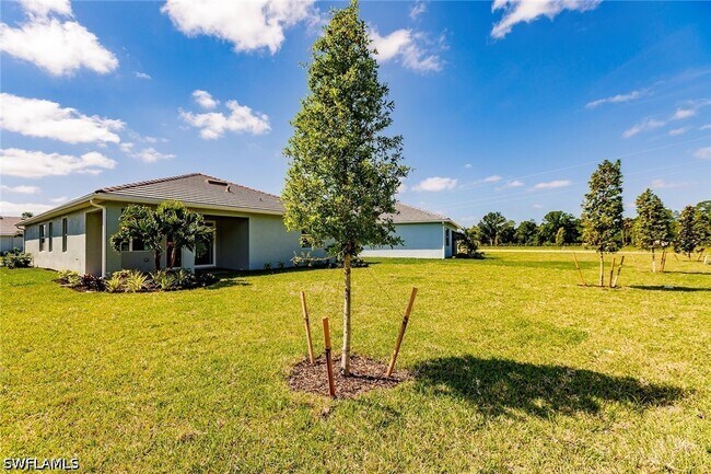 Building Photo - 536 Polihale Wy