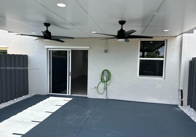 Building Photo - 28516 SW 133rd Path