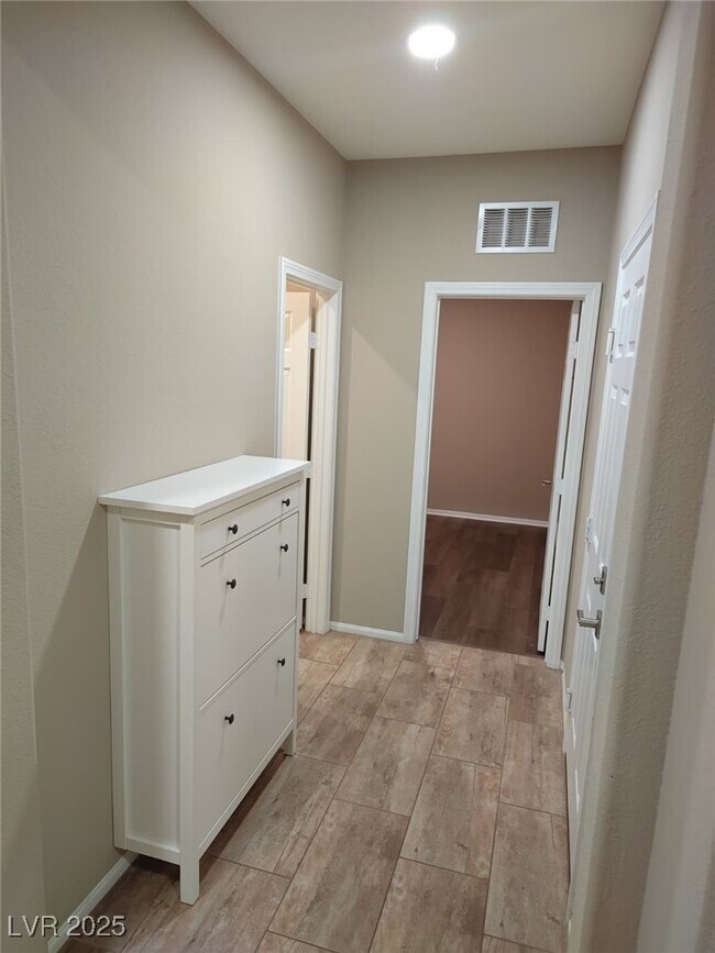 Building Photo - 3119 Biccari Ave