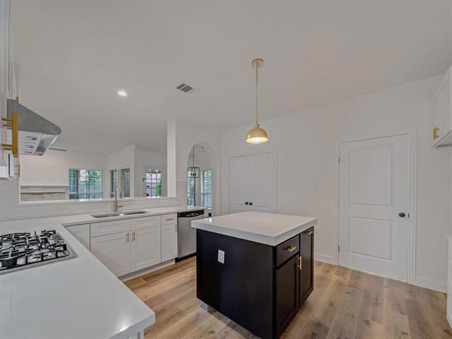 Building Photo - 3904 Evesham Dr