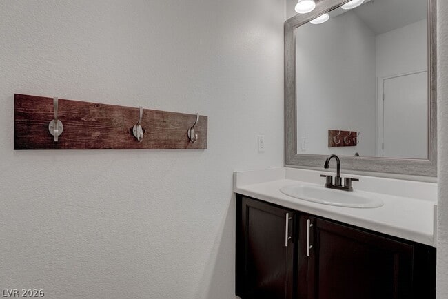 Building Photo - 5938 Gentleslope St