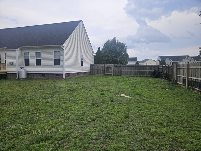 Building Photo - 203 Towbridge Ln