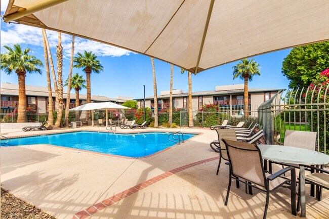 Primary Photo - Remodeled 2-Bedroom, 2-Bath Condo in Prime Scottsdale Location