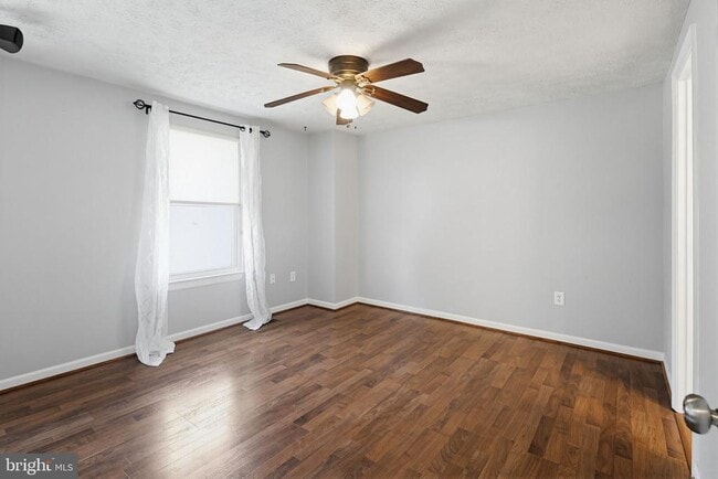 Building Photo - 9402 Granite Hill