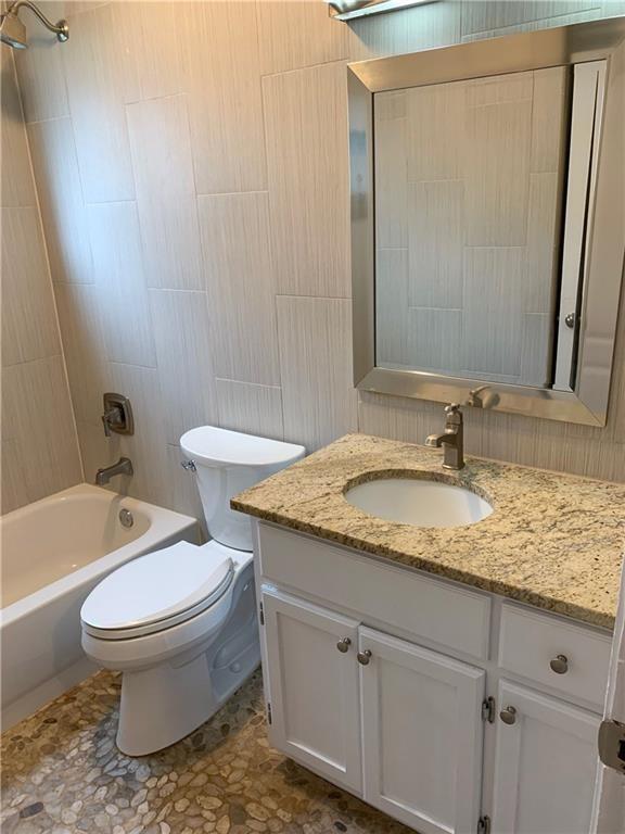 Building Photo - 610 Buckskin Dr