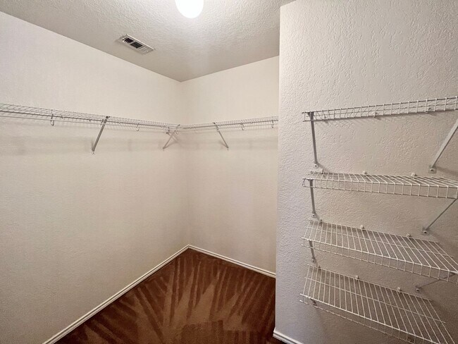 Building Photo - Charming 3BR Home in Kensington Ranch Near Cibolo Creek!