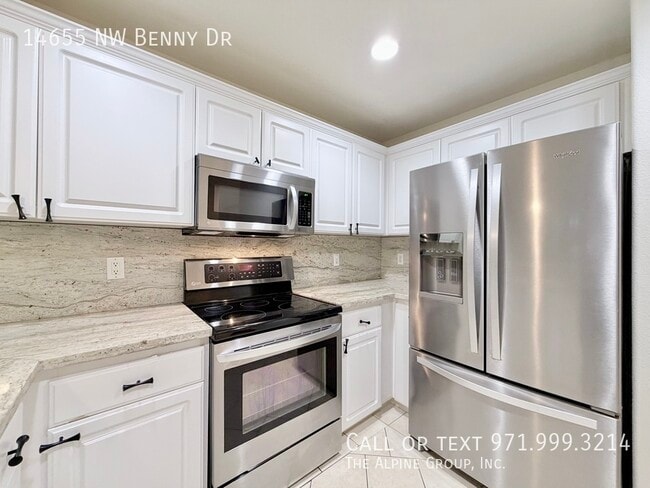 Building Photo - 14655 NW Benny Dr