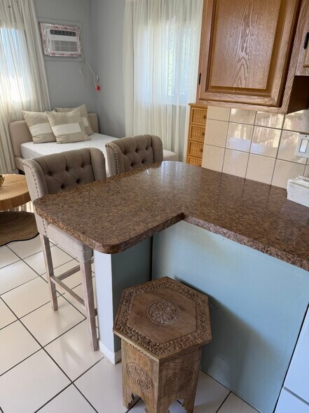 Building Photo - 5212 SW 91st Ave