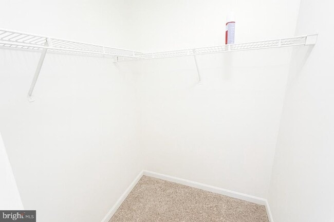 Building Photo - 45293 Rumsford Ln