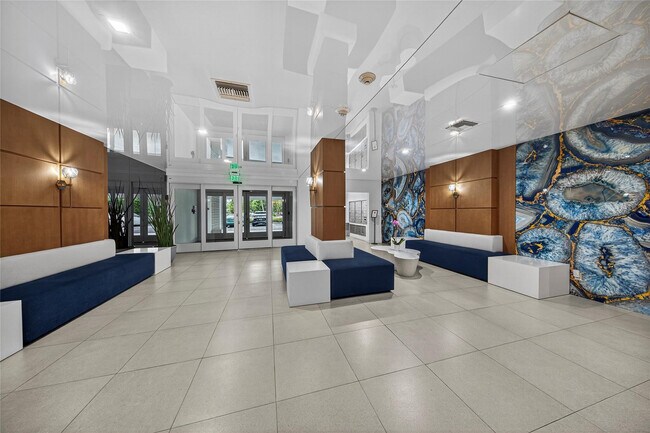 Building Photo - 1800 N Andrews Ave