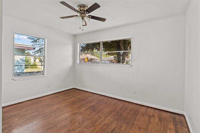 Building Photo - 2811 Morningside Ln