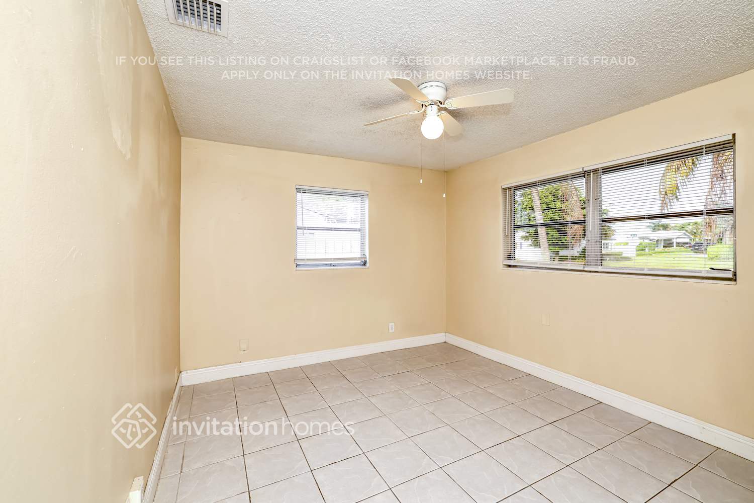 Building Photo - 3070 SE 1st Pl