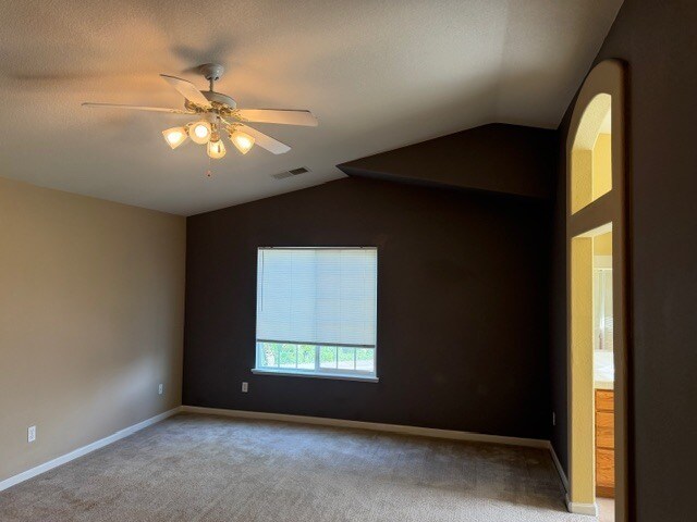 Building Photo - 8033 Farin Ct