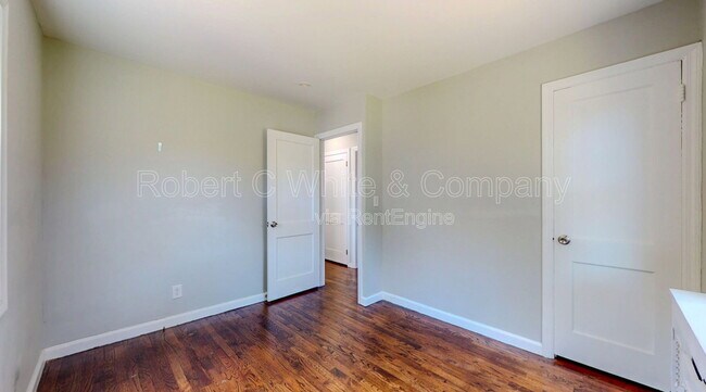 Building Photo - 677 Garfield Ave