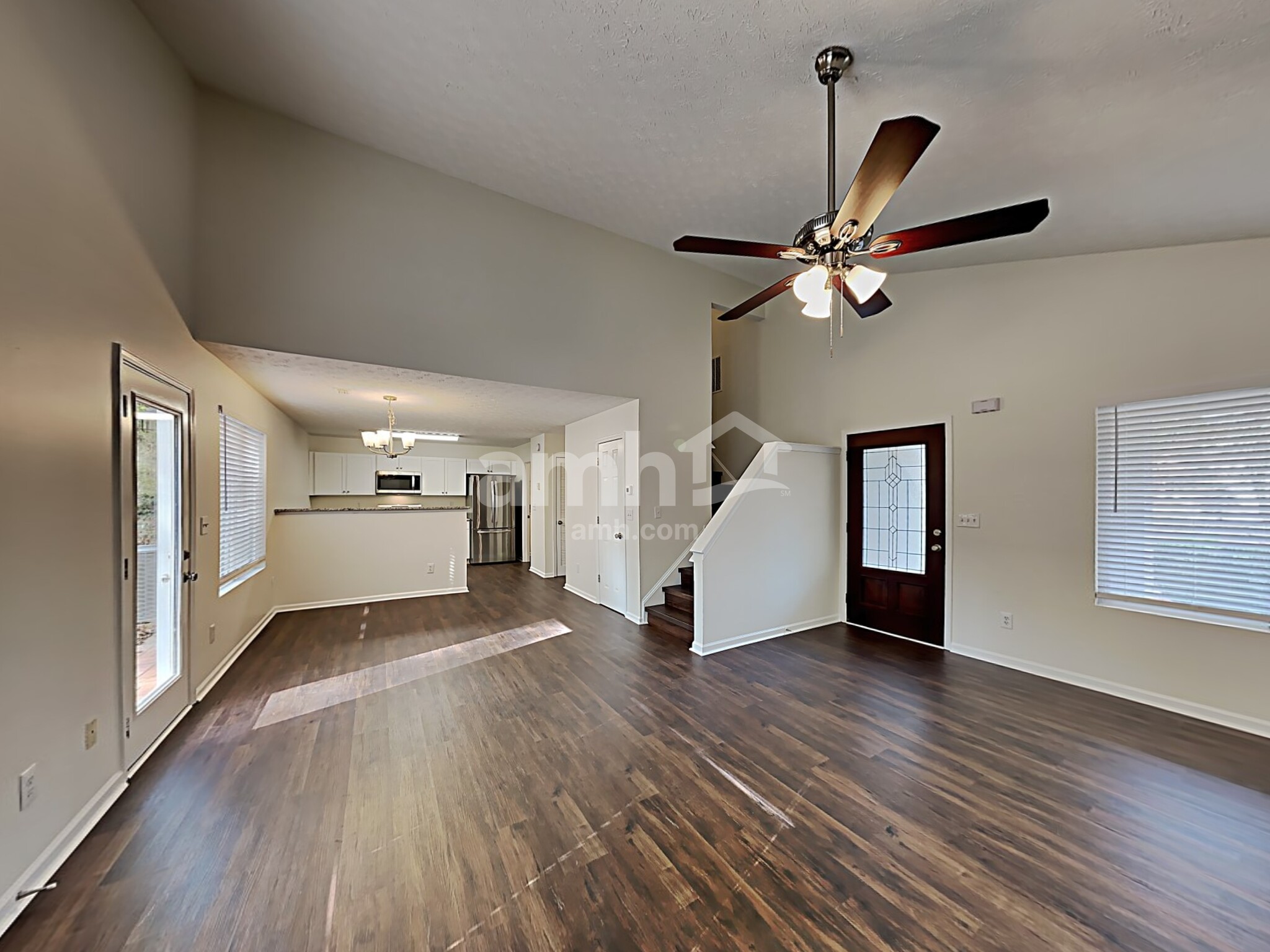 Building Photo - 126 Garden Walk