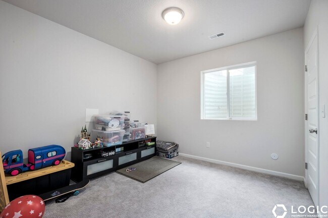 Building Photo - 12092 S Tower Arch Ln