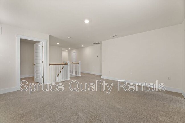 Building Photo - 507 Autumn Rain St