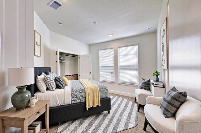 Building Photo - 7643 Meadow Mouse Ln