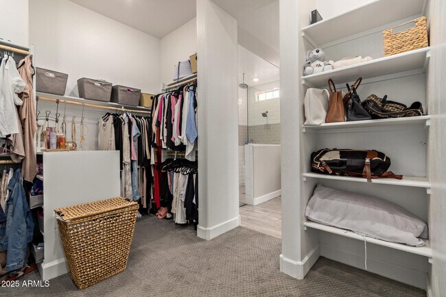 Building Photo - 11807 W Pkwy Ln