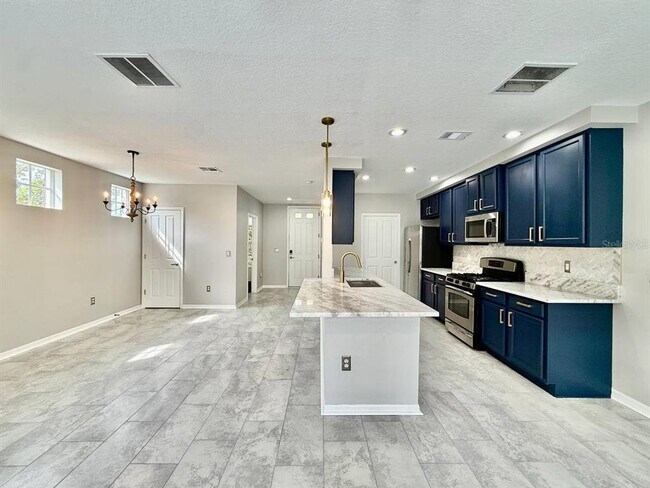 Building Photo - 10653 Marsha Dr
