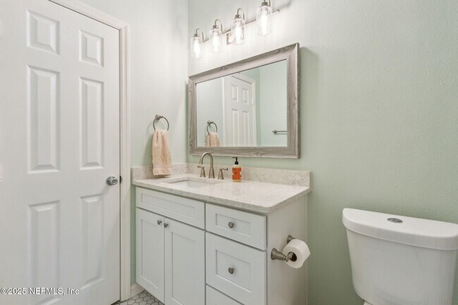 Building Photo - 160 Veracruz Dr