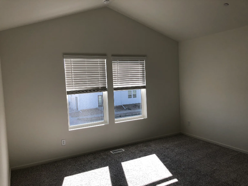 Building Photo - 3260 Crusader St