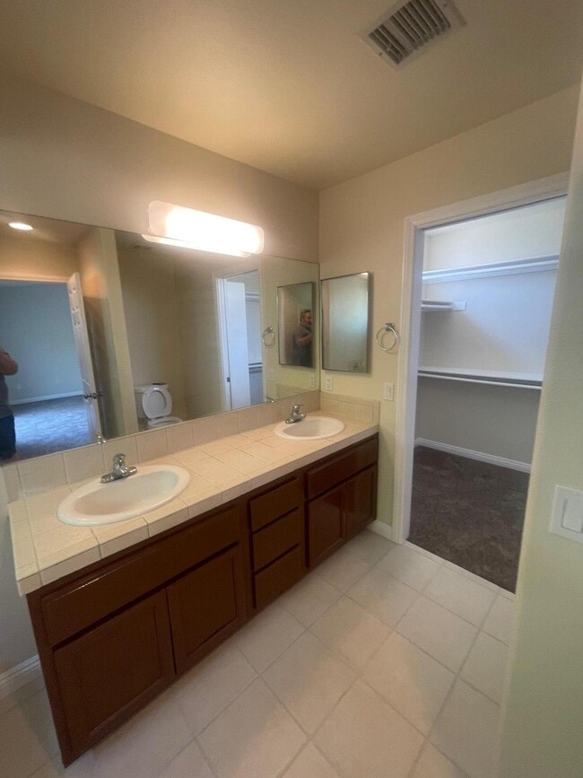 Building Photo - 30750 Avenida Juarez