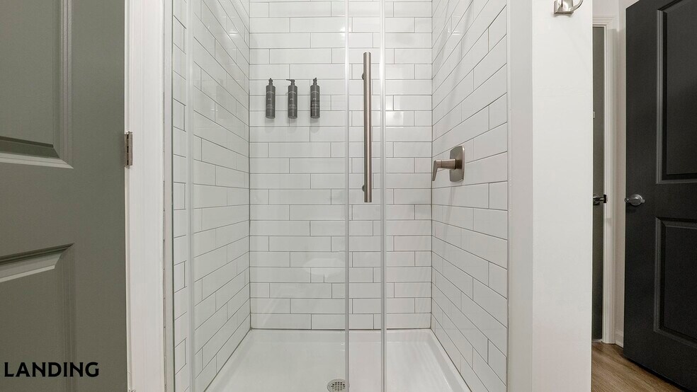 Building Photo - 2800 Milan Ct