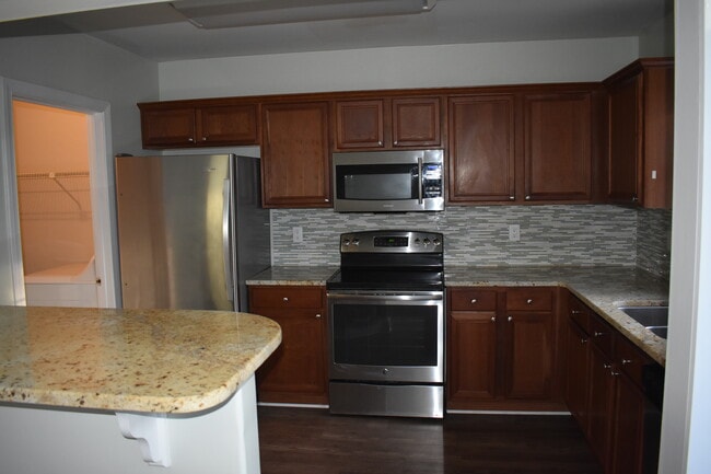 Building Photo - 23 Mt Vernon Cir