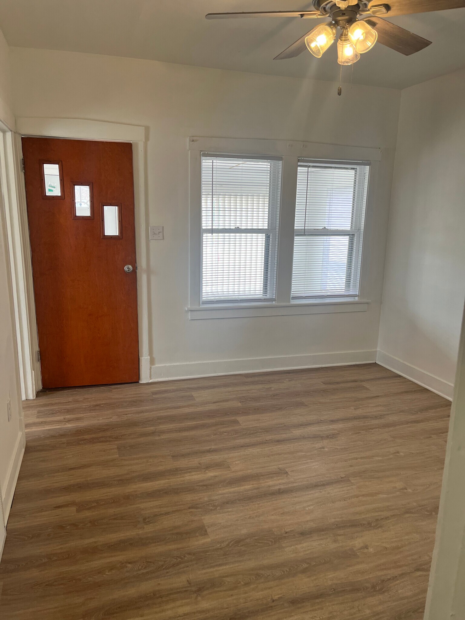 Building Photo - 3802 Catalpa St