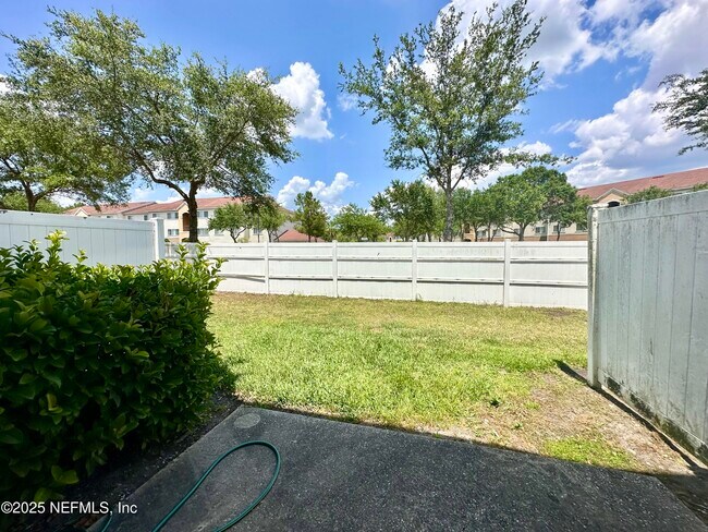 Building Photo - 1659 Biscayne Bay Cir