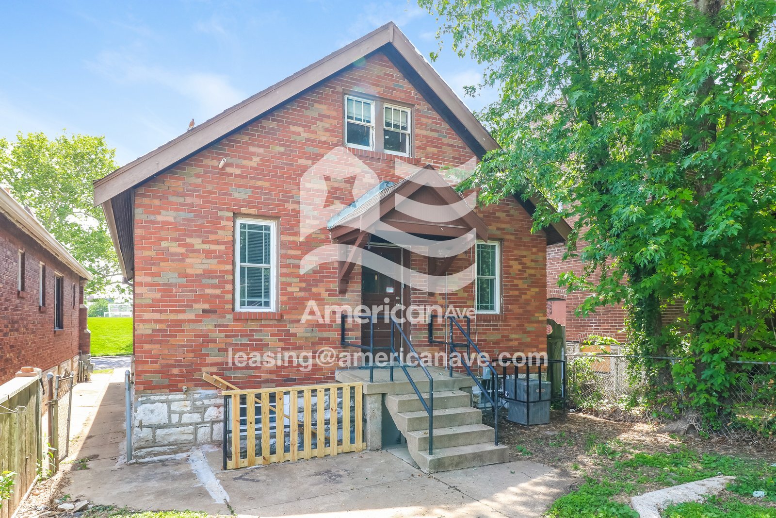 Building Photo - 3315 Osage St