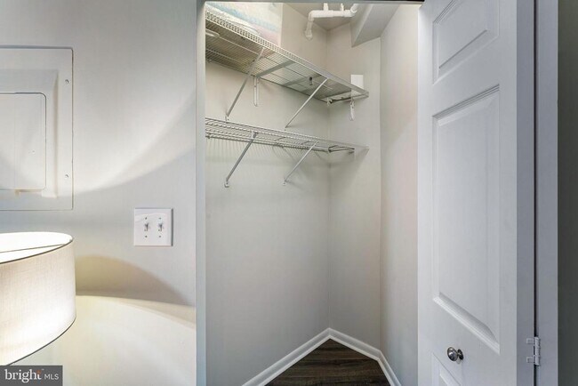 Building Photo - 1621 T St NW