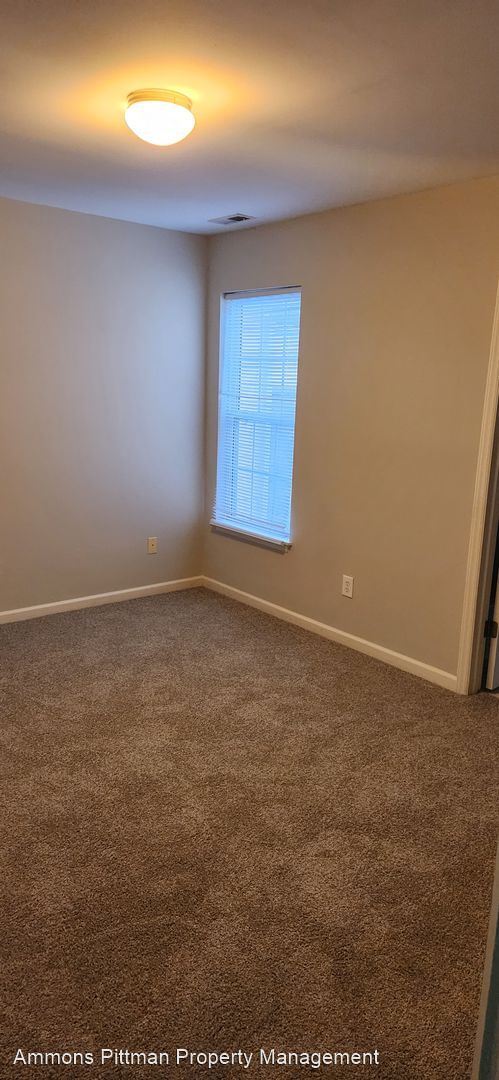 Building Photo - 3 br, 2.5 bath House - 2615 Vega Court