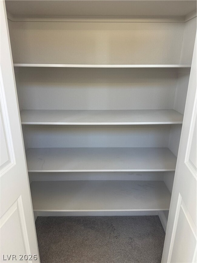 Building Photo - 1051 E Sunset Rd