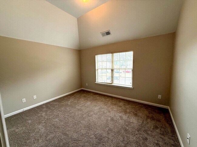 Building Photo - Housing Near Fort Gordon