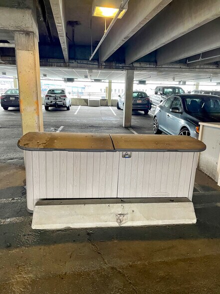 Building Photo - 714 Chandlers Wharf