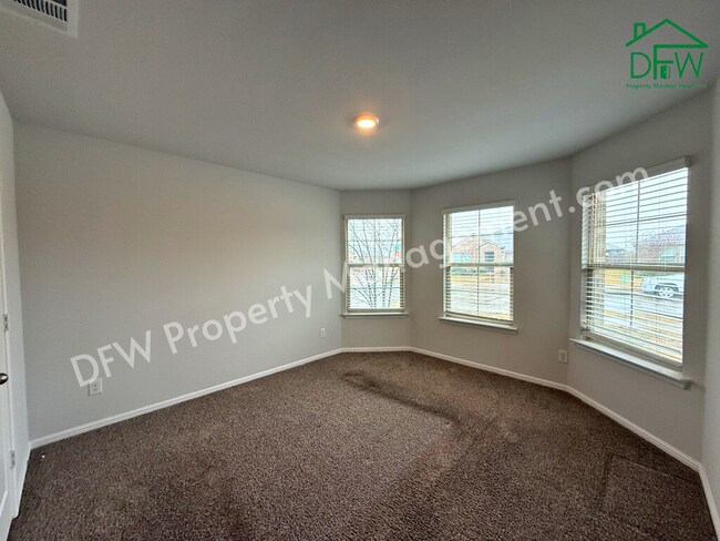 Building Photo - Beautiful 4 Bedroom 2 Bathroom Home for Lease in Crowley