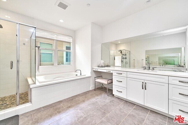 Building Photo - 4101 Adishian Wy