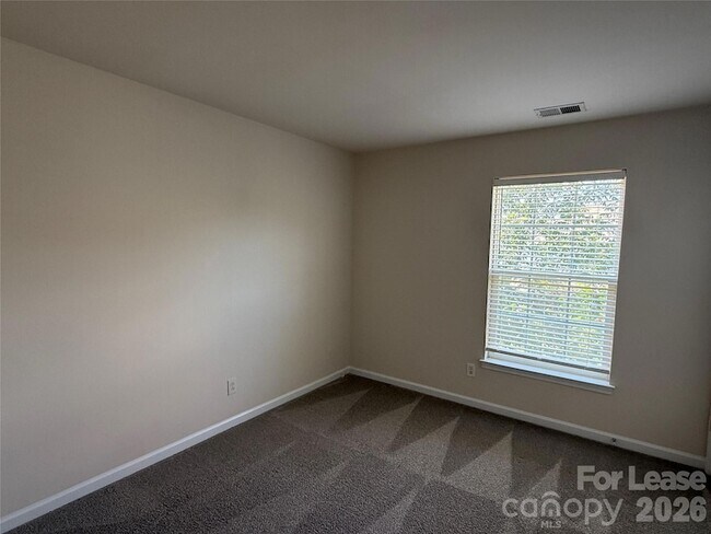 Building Photo - 2146 McKenzie Creek Dr