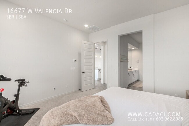 Building Photo - 16677 W Valencia Dr