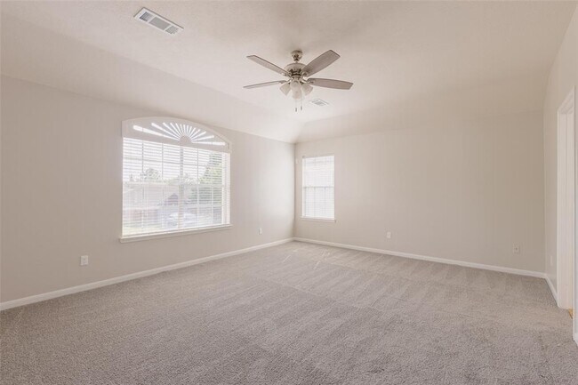 Building Photo - 16530 Cypress Bridge Dr