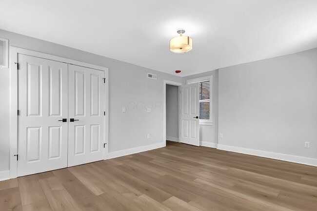 Building Photo - 88 W Frankfort St