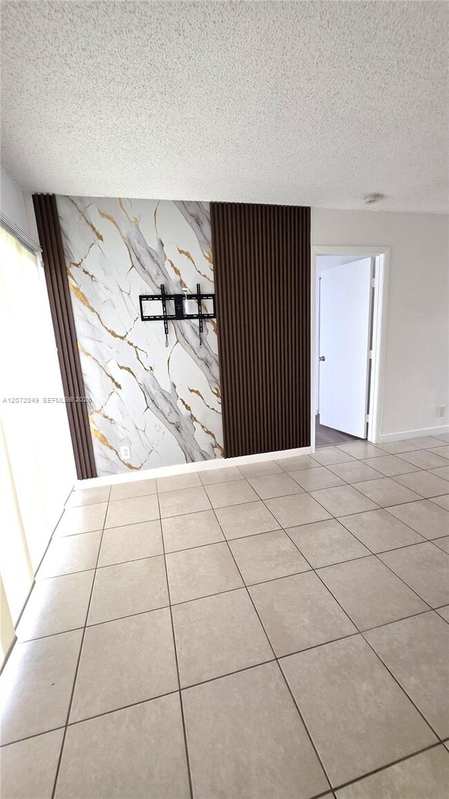 Building Photo - 8620 N Sherman Cir