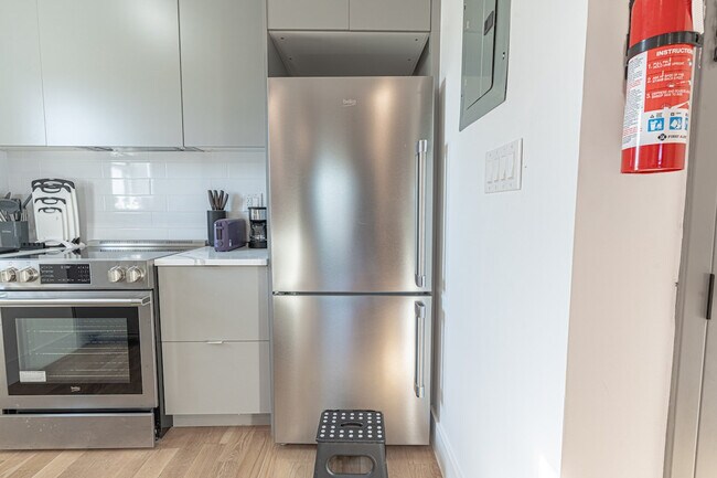 Building Photo - 1255 Decatur St