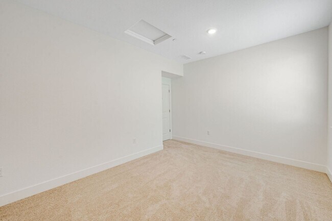 Building Photo - 2024-Built Sacramento Home with Modern Finishes & Private Backyard!
