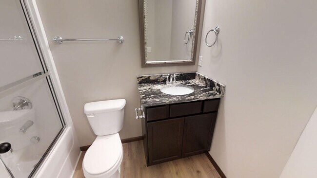 Building Photo - 8726 E Harry St